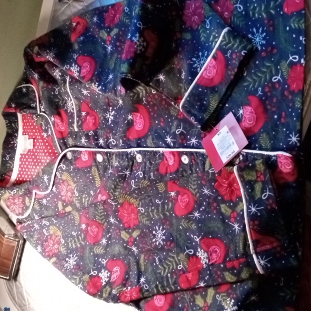 Women's XS Wonder Shop Pajamas